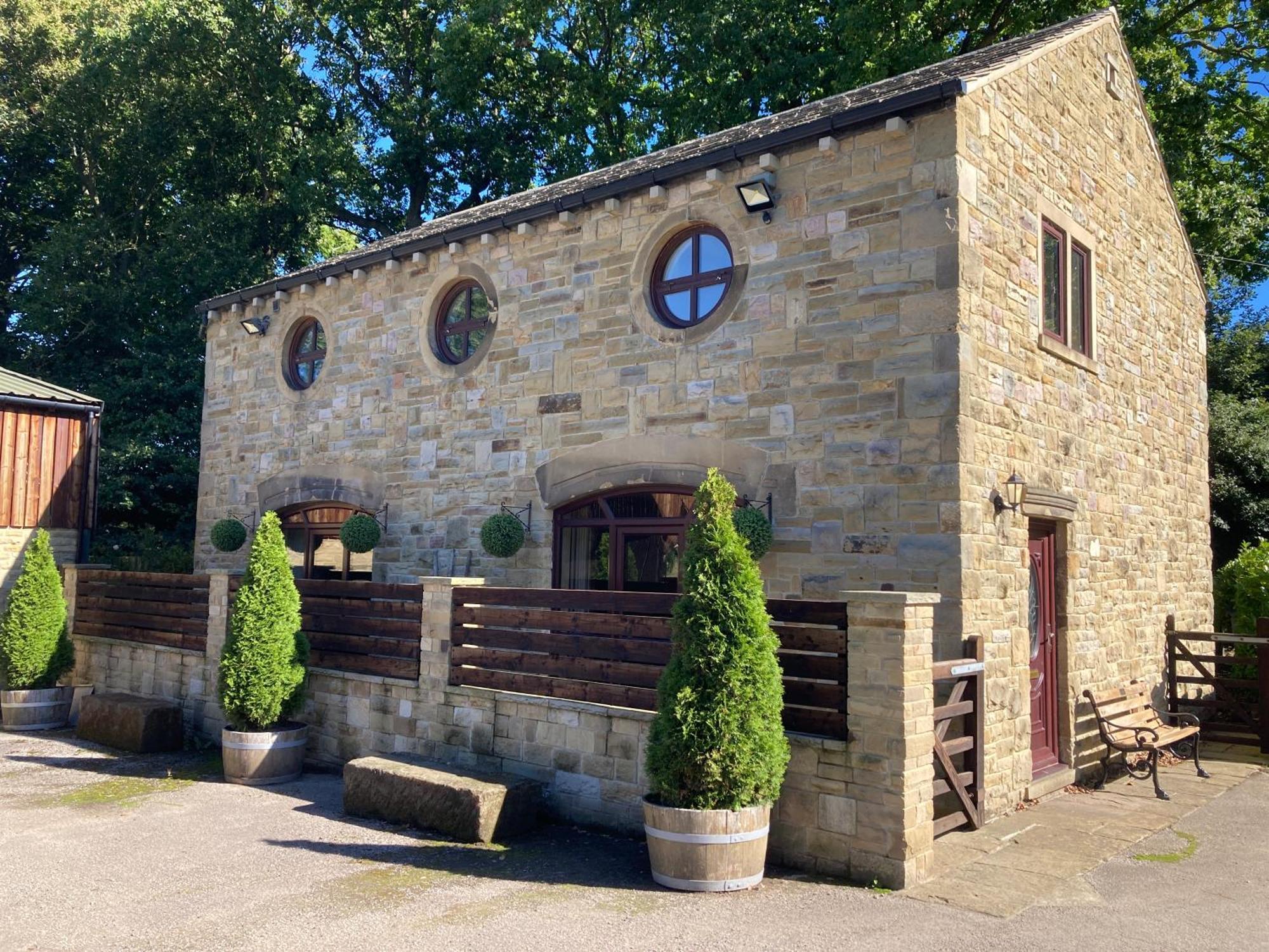 Stylish Ground Floor Apartment At Pingle Nook Farm Denby Dale Kültér fotó